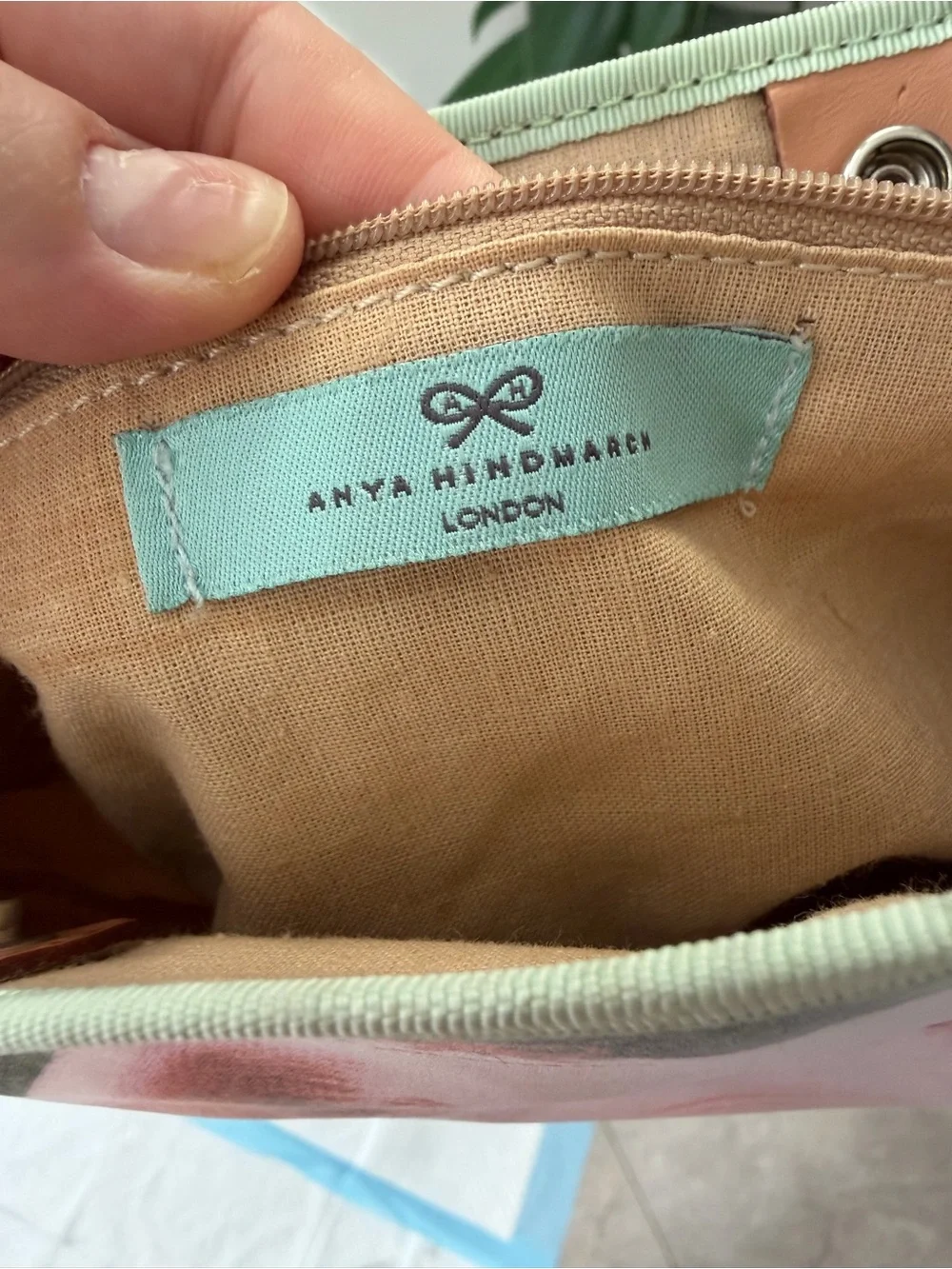 Anya Hindmarch anya hindmarch